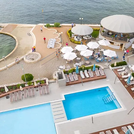Отель Sipar Plava Laguna 4*