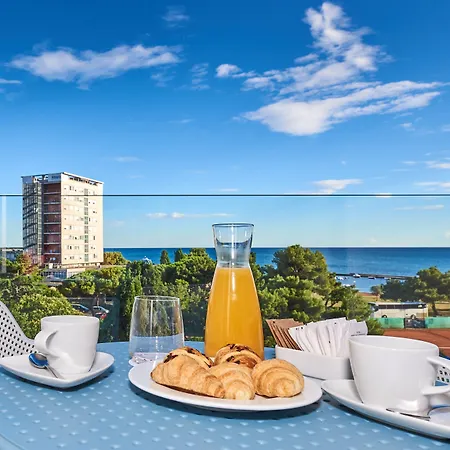 Sipar Plava Laguna Hotel