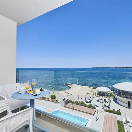 Отель Sipar Plava Laguna 4*