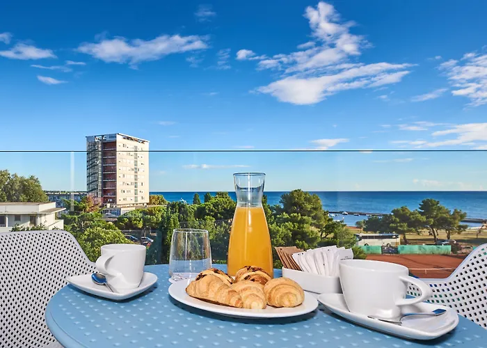 Sipar Plava Laguna 호텔