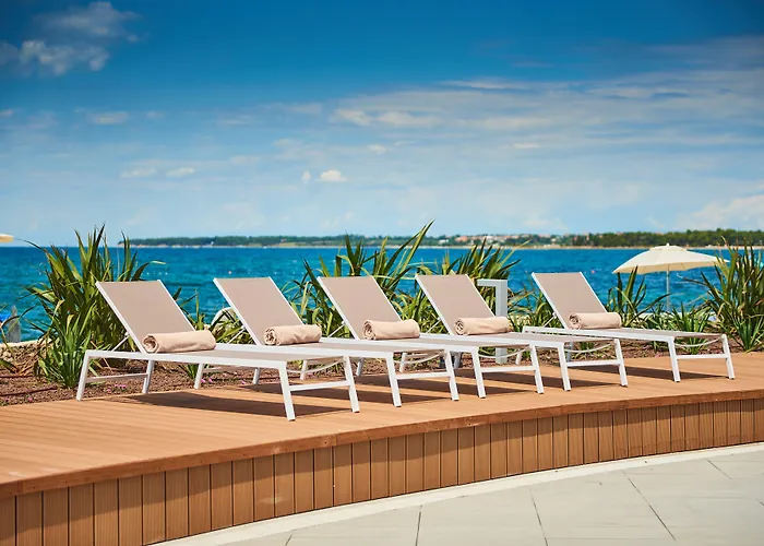 Sipar Plava Laguna 4*