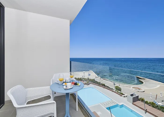 Sipar Plava Laguna 호텔 4*