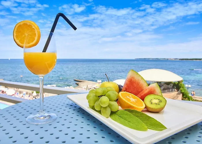 호텔 Sipar Plava Laguna 4*