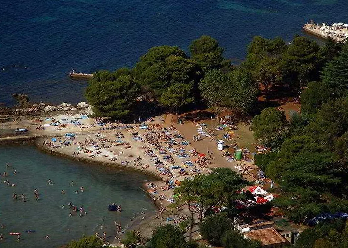 Sipar Plava Laguna 호텔 4*