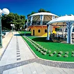 Sipar Plava Laguna 乌马格