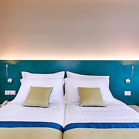 Sipar Plava Laguna 4* Umago