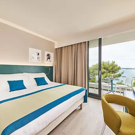 Sipar Plava Laguna Hotel
