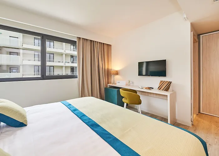 Sipar Plava Laguna 4*