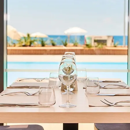 Sipar Plava Laguna אומאג