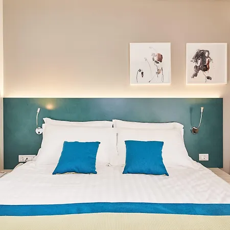 Sipar Plava Laguna 4* אומאג