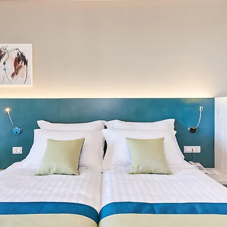 מלון Sipar Plava Laguna