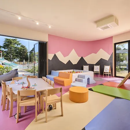 Sipar Plava Laguna אומאג