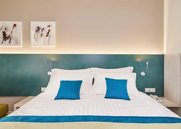 Sipar Plava Laguna Hotel